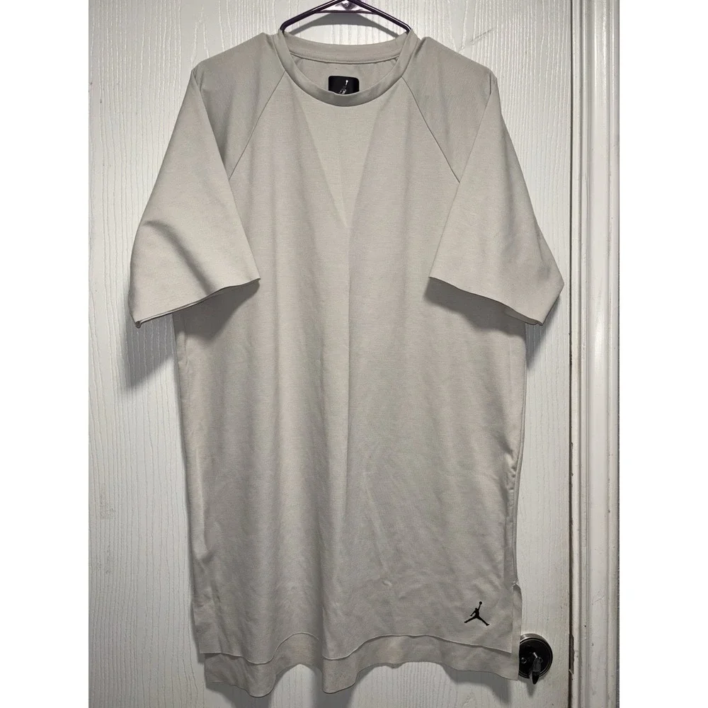 Jordan Tech Shirt Men's XL White‎ Jumpman Short Sleeve Off White